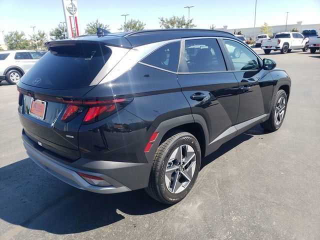 2025 Hyundai Tucson SEL photo 4