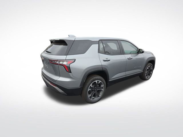 2026 Chevrolet Equinox LT photo 2