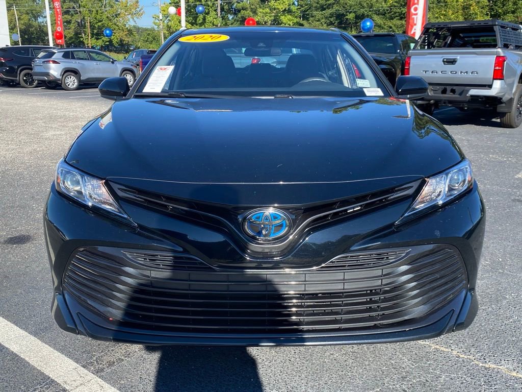 2020 Toyota Camry Hybrid LE photo 13
