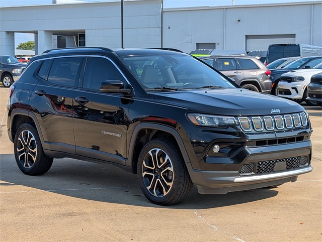2022 Jeep Compass Limited photo 3