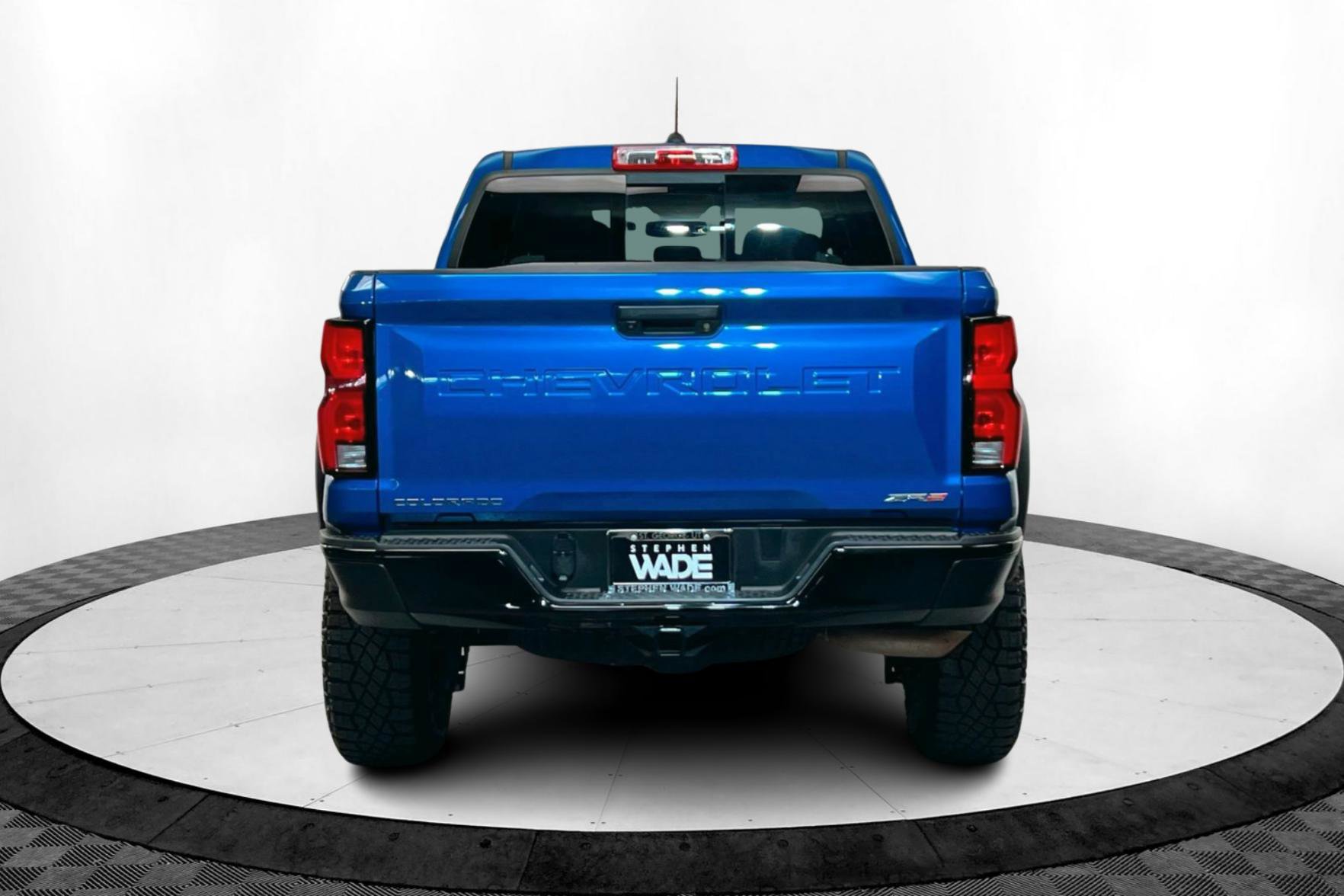 Certified Used 2024 Glacier Blue Metallic Chevrolet ZR2 image 4