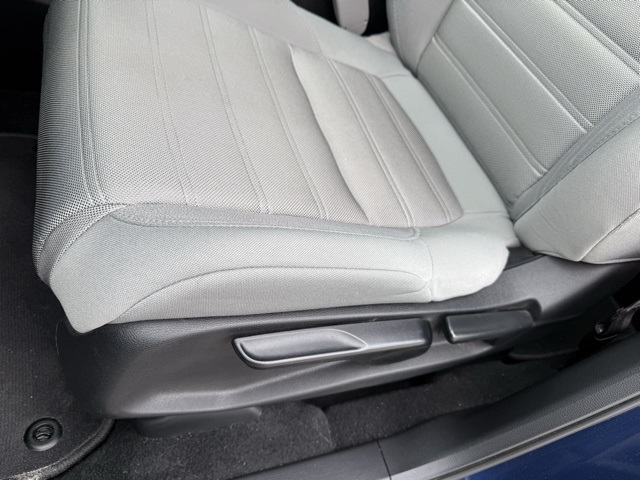 2020 Honda CR-V LX photo 12