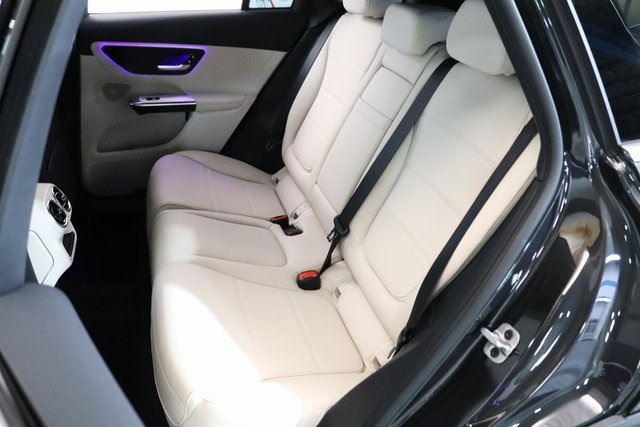 2025 Mercedes Benz GLC 350e 4MATIC photo 16