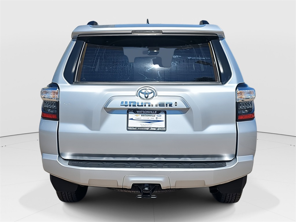 2024 Toyota 4Runner SR5 Premium photo 3
