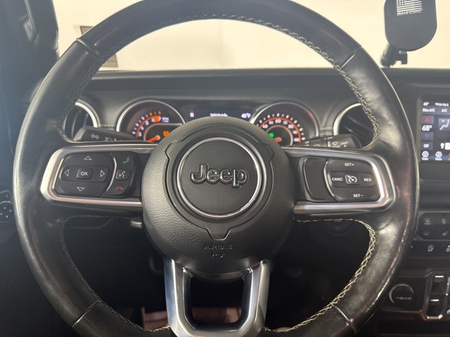 2020 Jeep Wrangler Unlimited Sahara photo 17