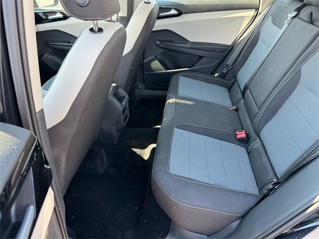 2025 Volkswagen Taos S photo 8