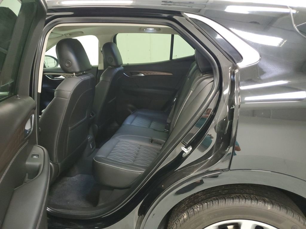 2023 Buick Envision Avenir photo 25