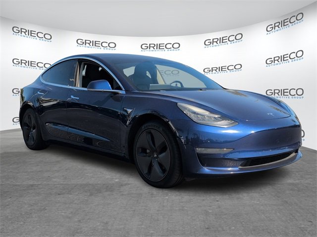 2019 Tesla Model 3 Long Range's photo