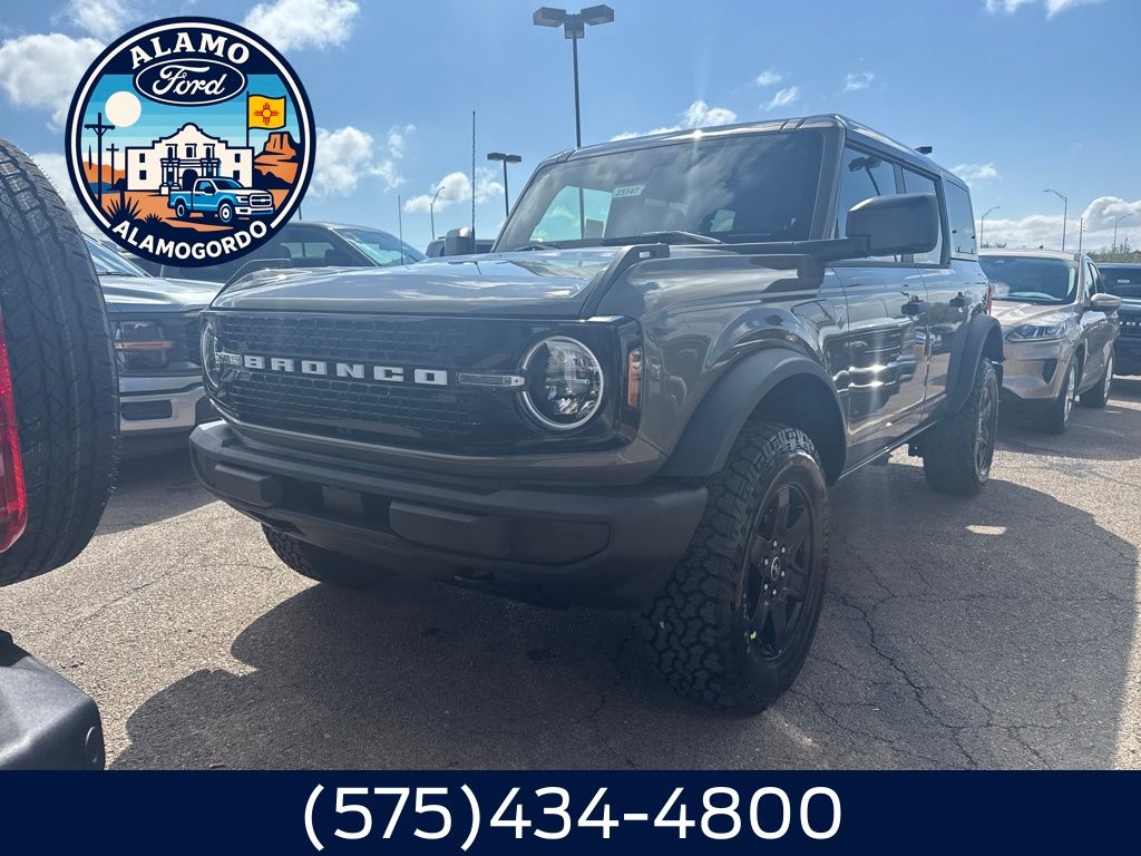 2025 Ford Bronco 4-Door Big Bend's photo