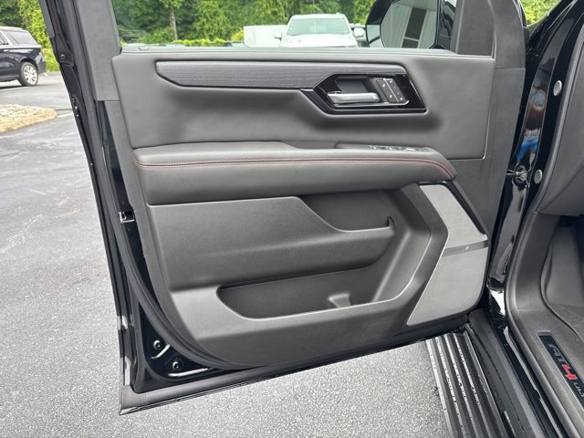2025 Gmc Yukon AT4 Ultimate photo 8