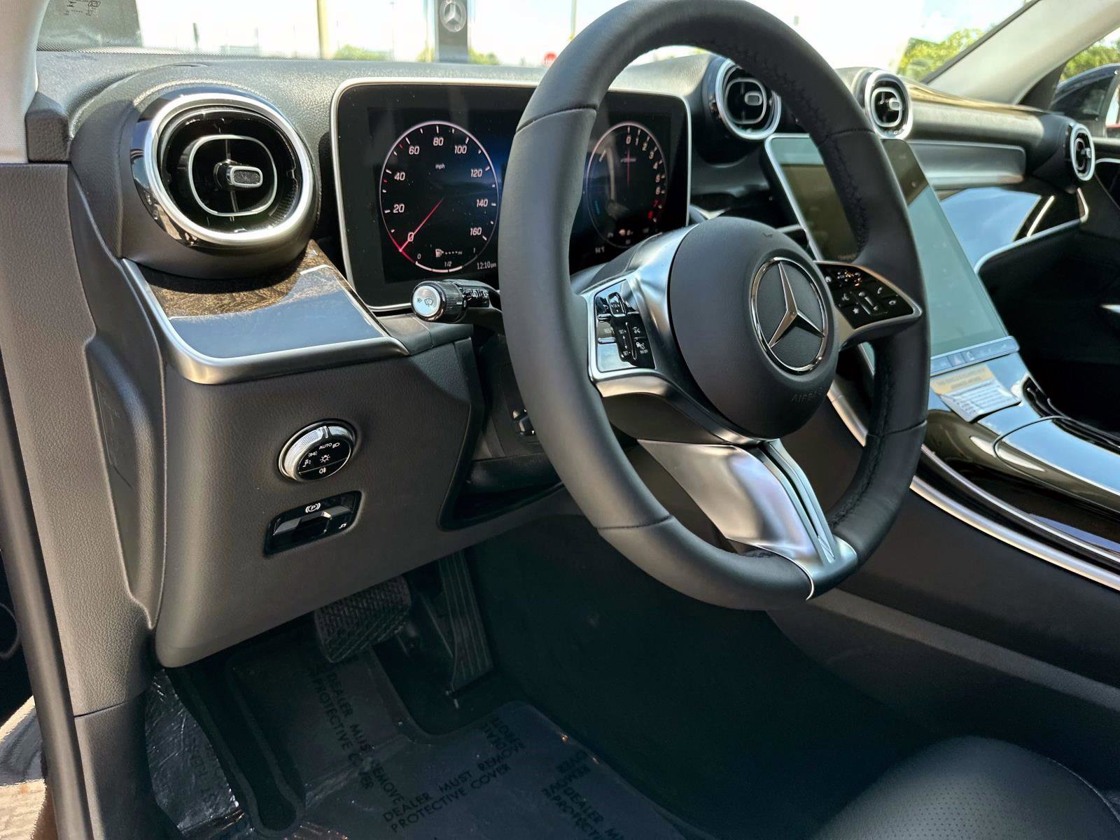2025 Mercedes Benz GLC 350e 4MATIC photo 18