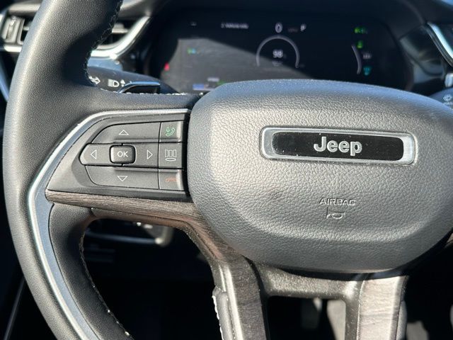 2023 Jeep Cherokee 4xe photo 19