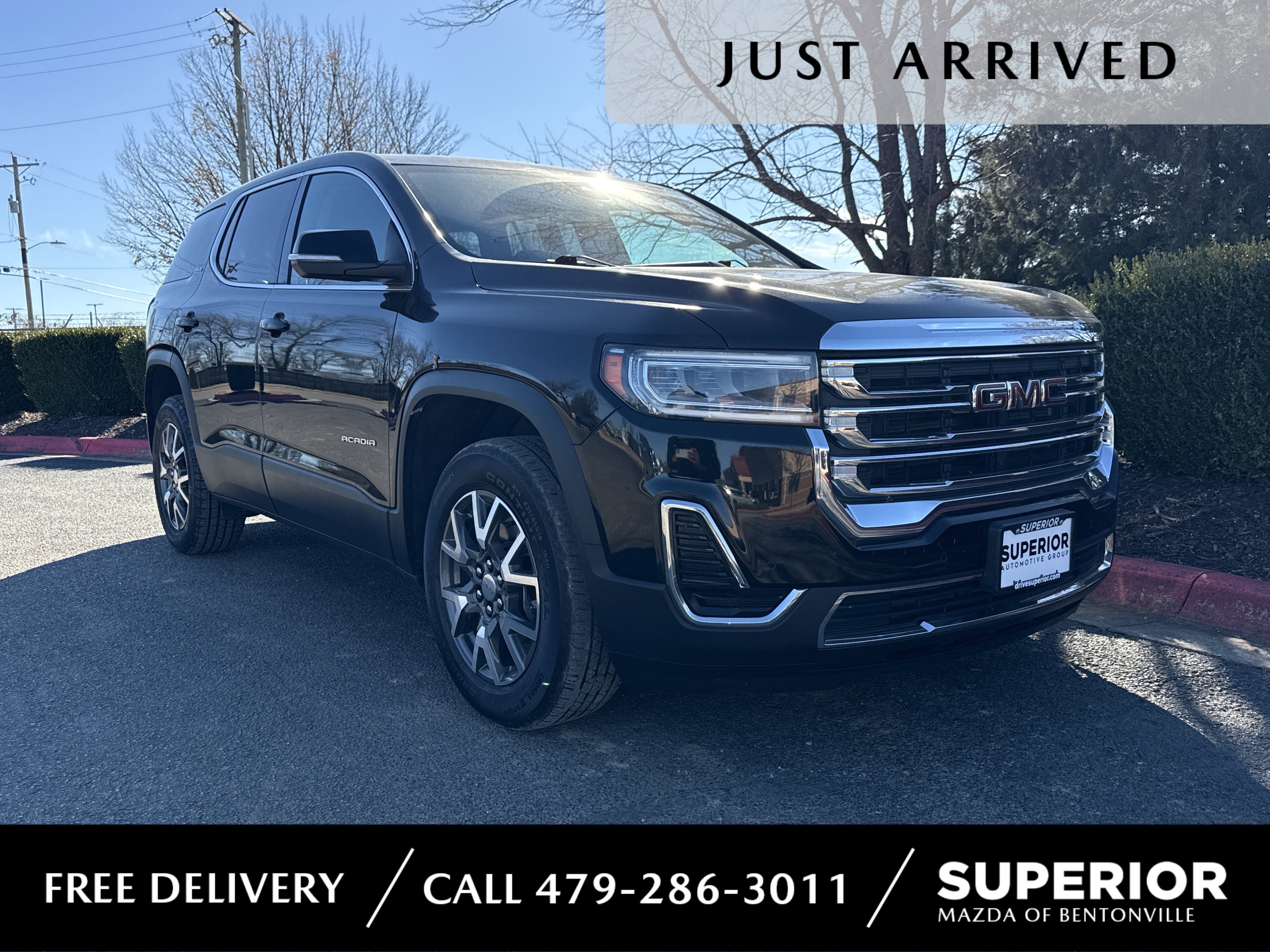 2023 GMC Acadia SLE's photo