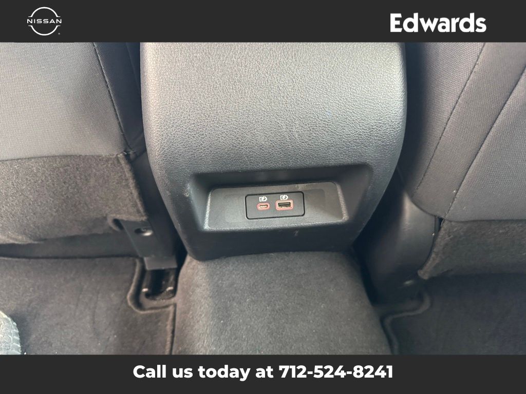 2022 Nissan Altima 2.5 SV photo 13
