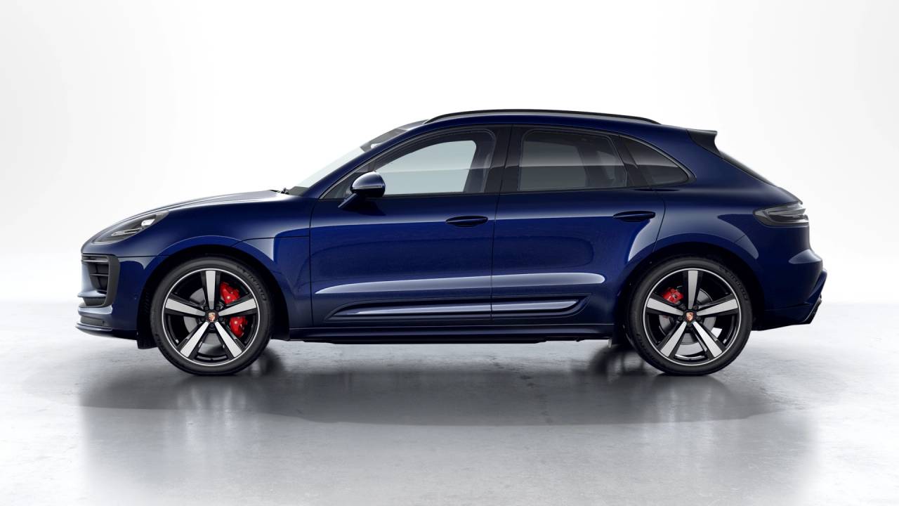 2026 Porsche Macan S photo 2