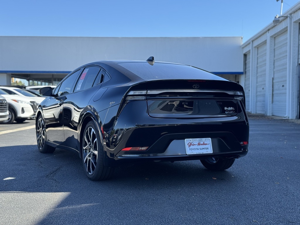 2026 Toyota Prius Plug-in Hybrid XSE photo 4