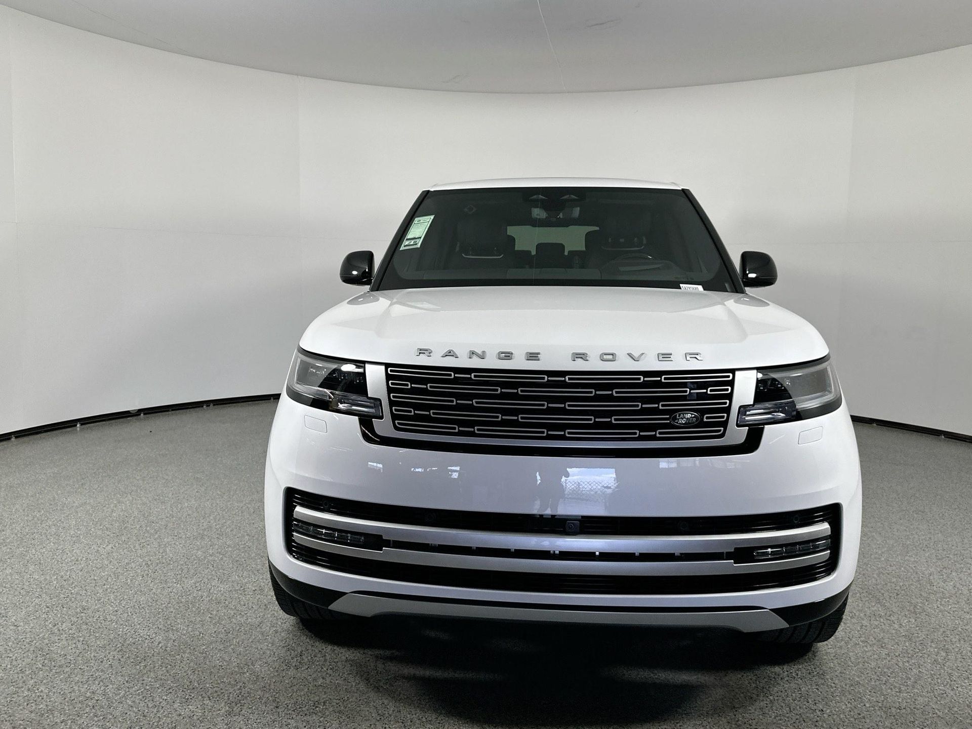 2025 Land Rover Range Rover Autobiography photo 2