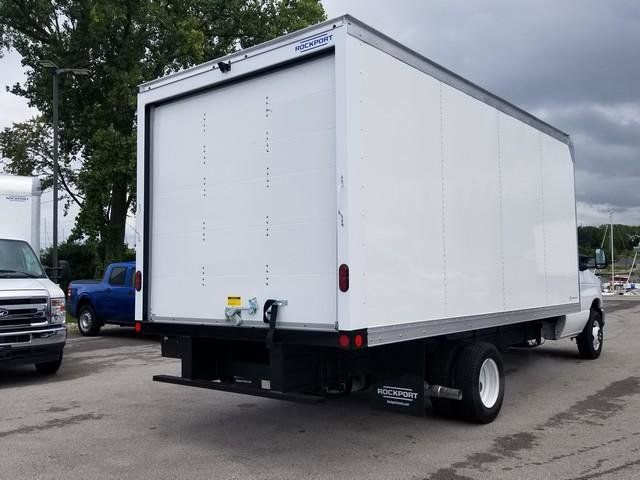 2026 Ford E-450 photo 3