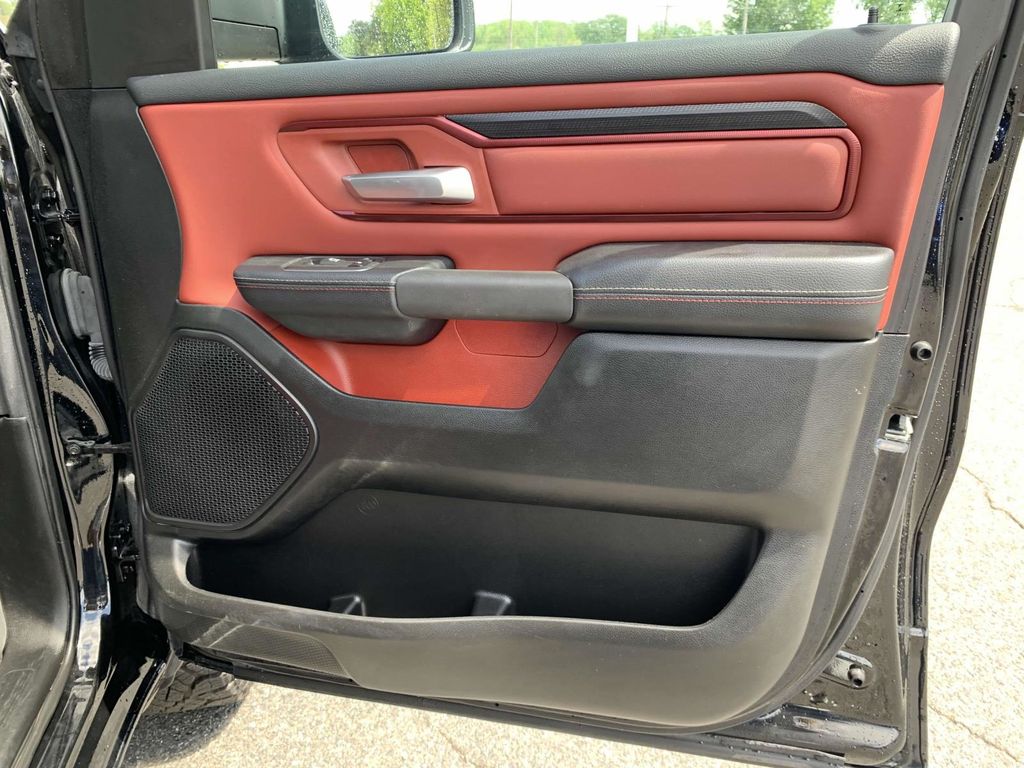 2024 Ram 1500 Rebel photo 14