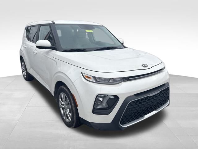 2021 Kia Soul LX's photo