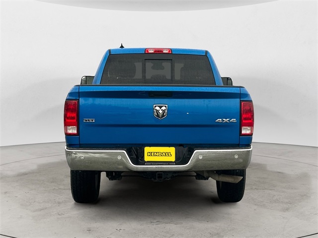 2023 Ram 1500 Classic SLT photo 4