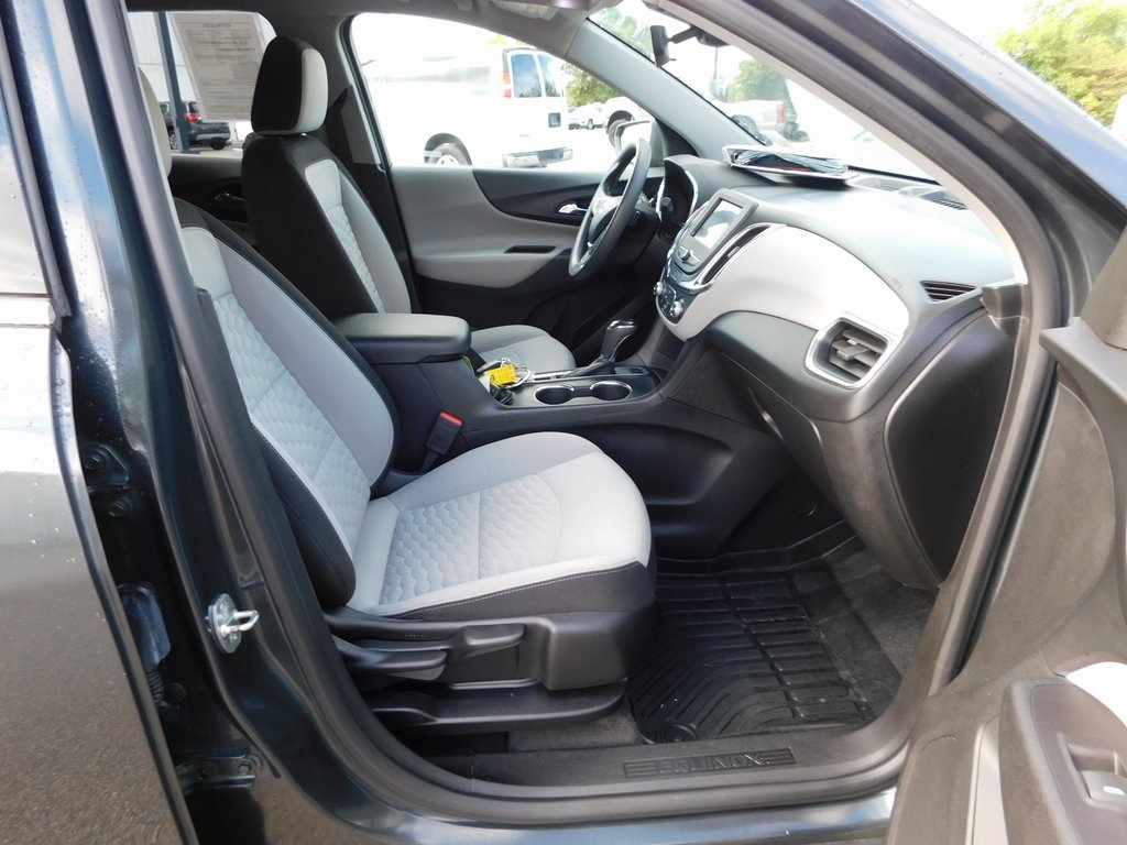 2020 Chevrolet Equinox LT photo 14