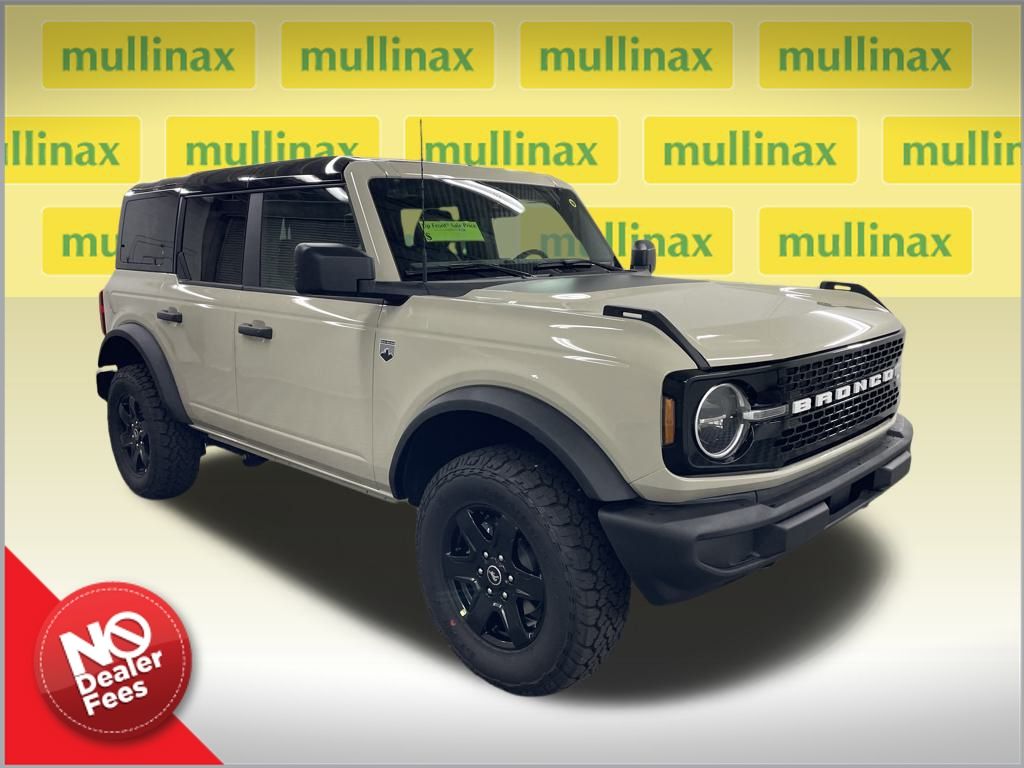 2025 Ford Bronco 4-Door Big Bend's photo