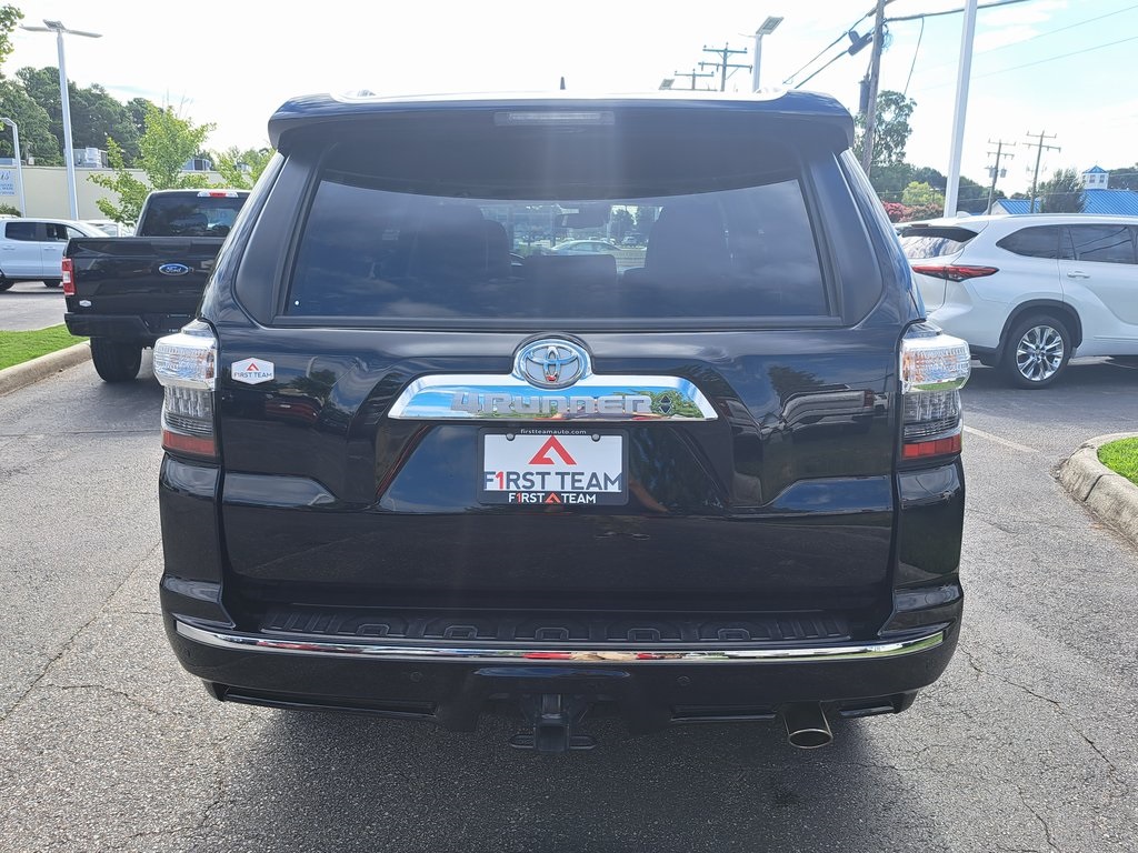2022 Toyota 4Runner Limited photo 8