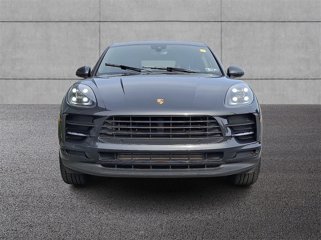 2020 Porsche Macan Base photo 2