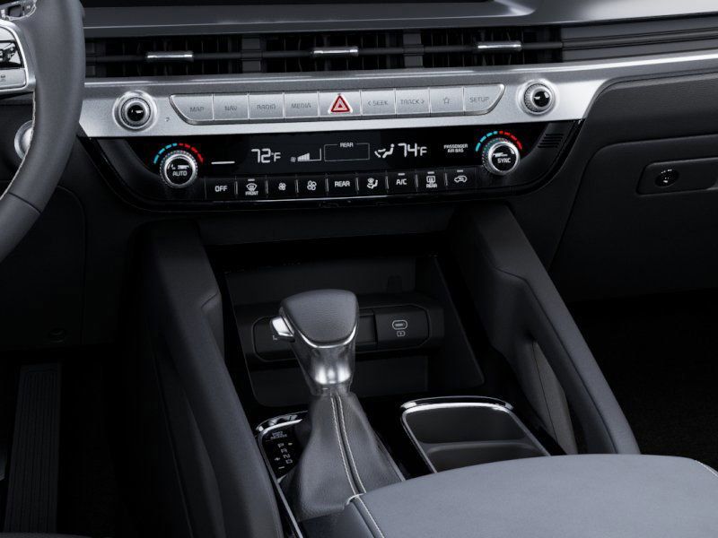 2025 Kia Telluride LX photo 22