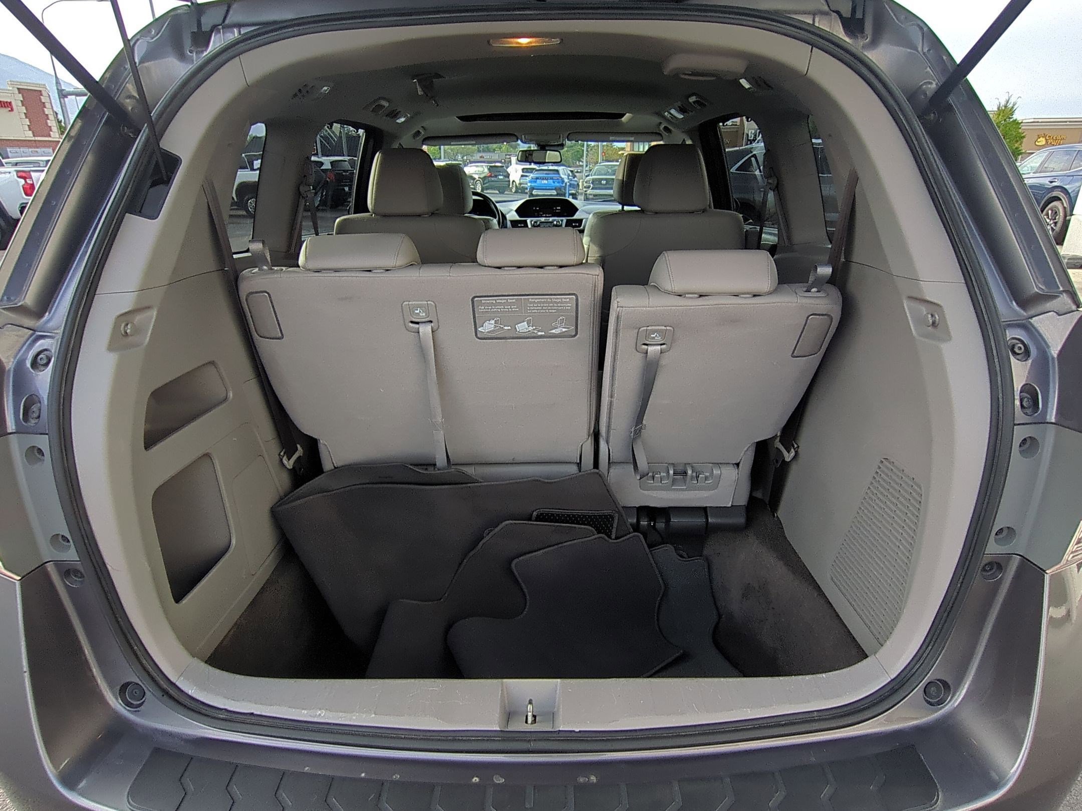 2015 Honda Odyssey EX-L photo 29
