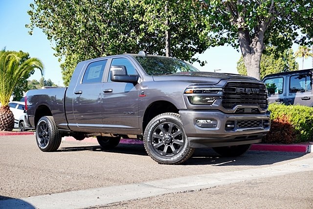 2025 Ram 2500 Laramie photo 2