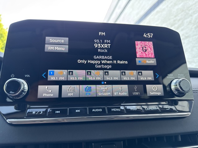 2025 Mitsubishi Outlander PHEV SEL photo 10