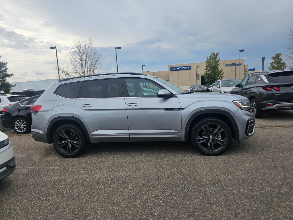 2021 Volkswagen Atlas V6 SE Technology R-Line photo 5