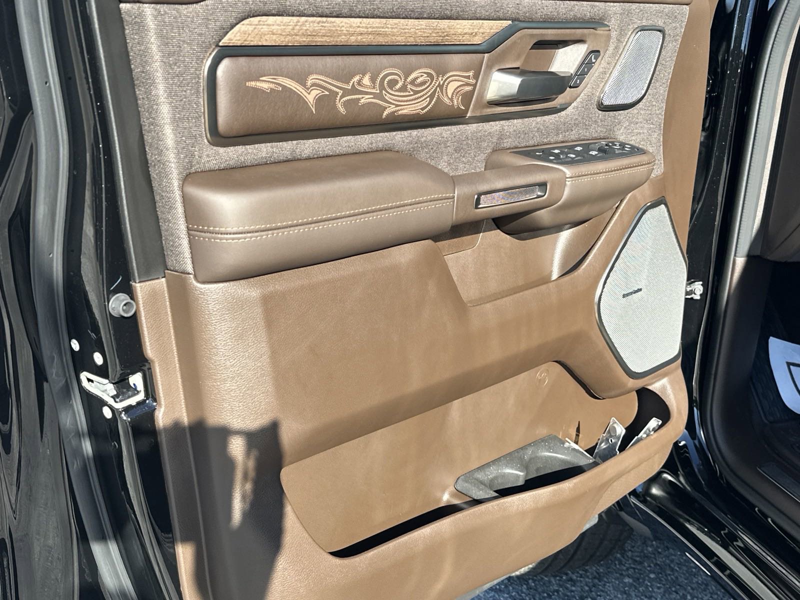 2025 Ram 1500 Limited Longhorn photo 10