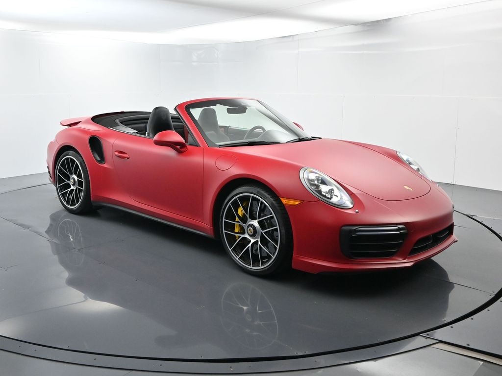 2017 Porsche 911 Turbo S photo 16