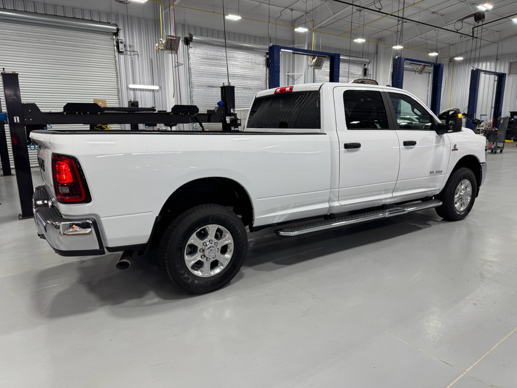 2025 Ram 3500 Big Horn photo 13