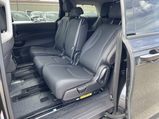 2026 Kia Carnival SX Prestige photo 16