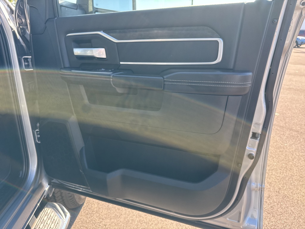 2024 Ram 2500 Big Horn photo 32