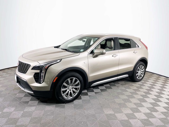 Certified Pre-Owned 2022 Cadillac XT4 Premium Luxury SUV in Toms