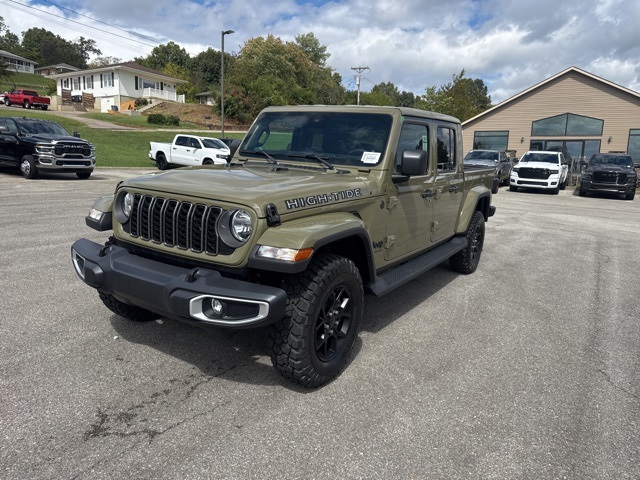 2025 Jeep Gladiator Sport photo 3