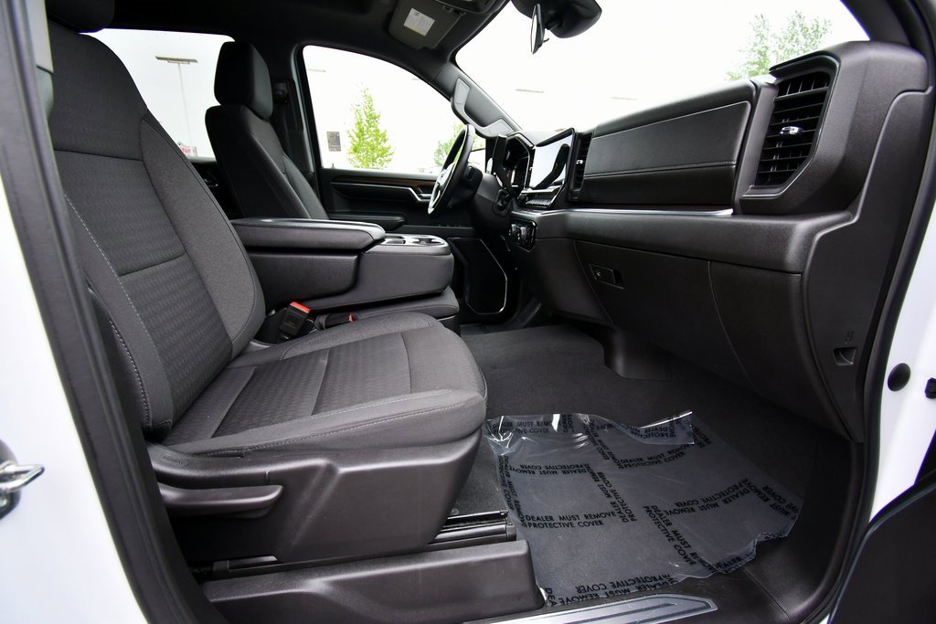2023 Chevrolet Silverado 1500 LT photo 15