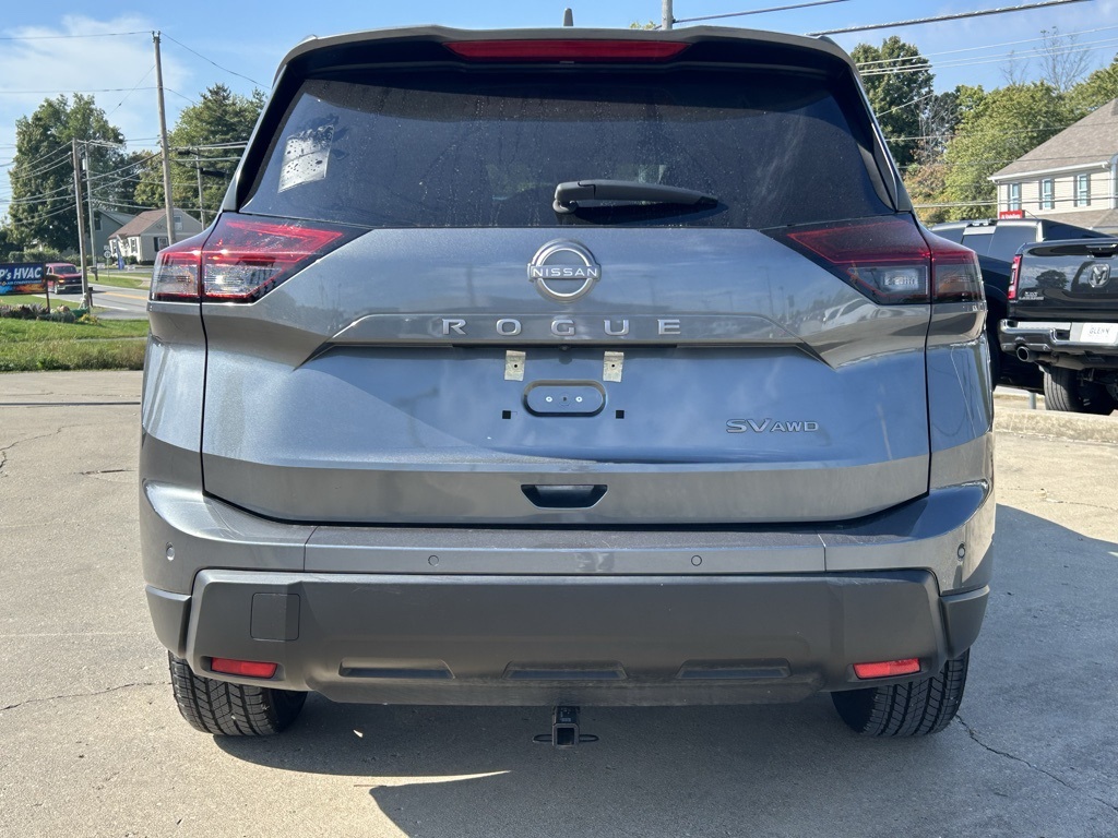 2024 Nissan Rogue SV photo 7