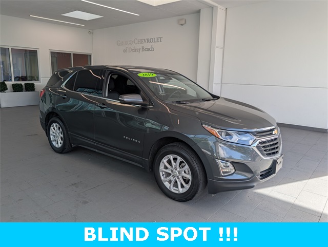 2019 Chevrolet Equinox LT photo 2