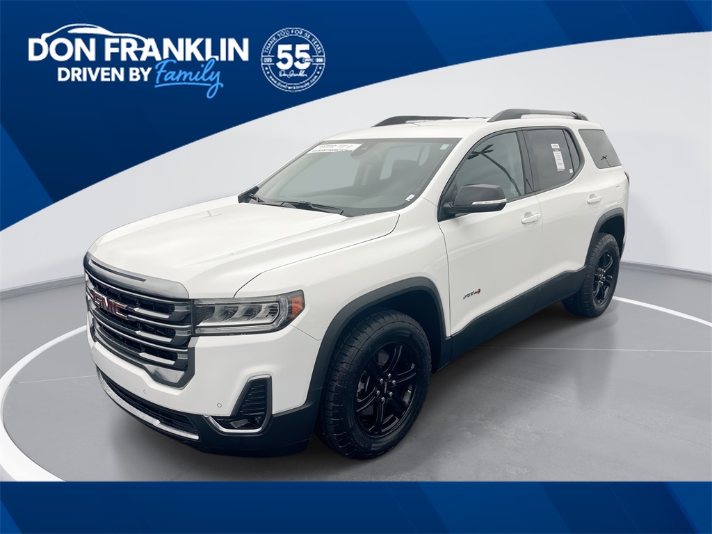 2023 GMC Acadia AT4's photo
