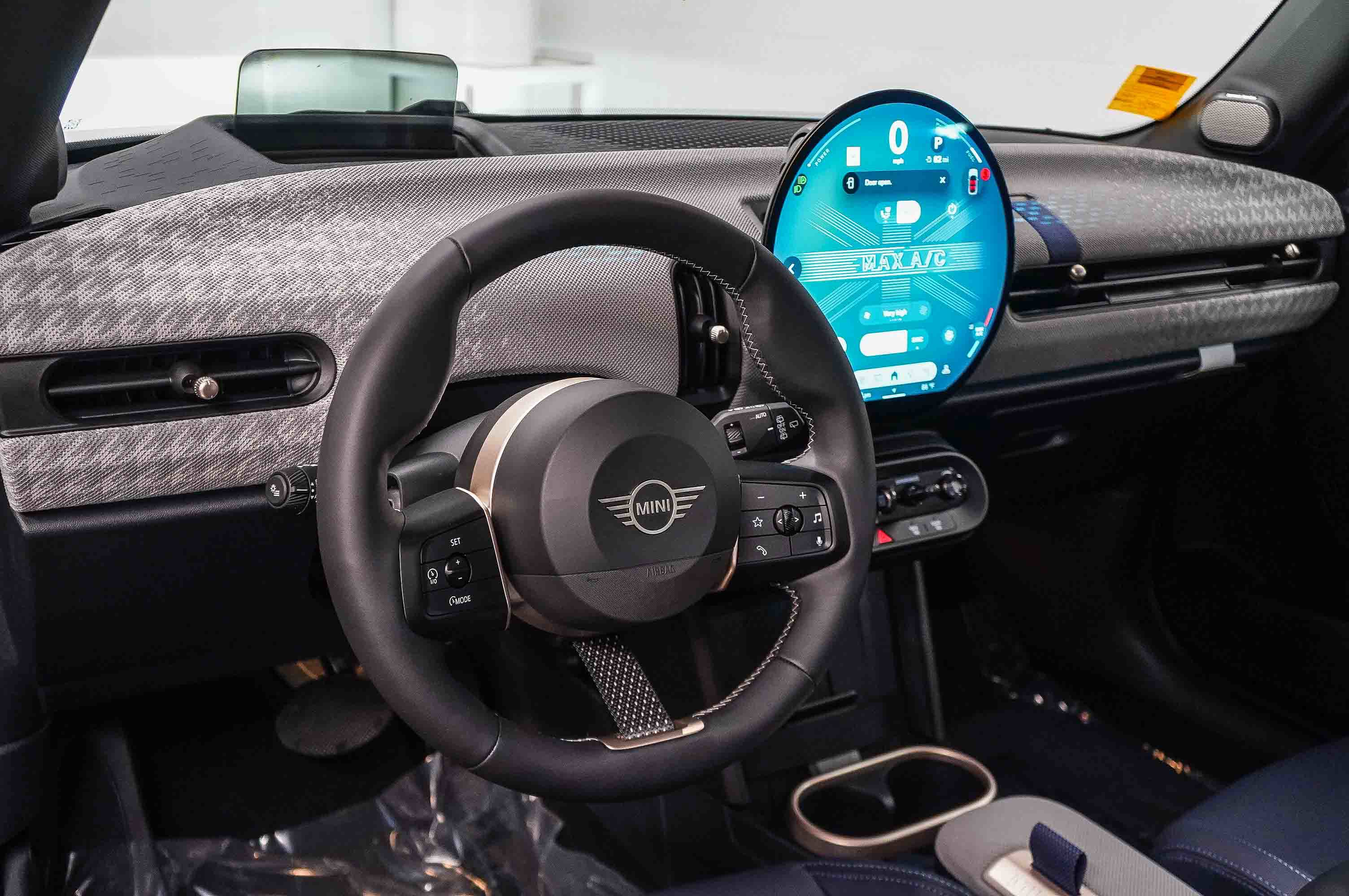 2025 Mini Cooper 2 Door Hardtop S photo 12