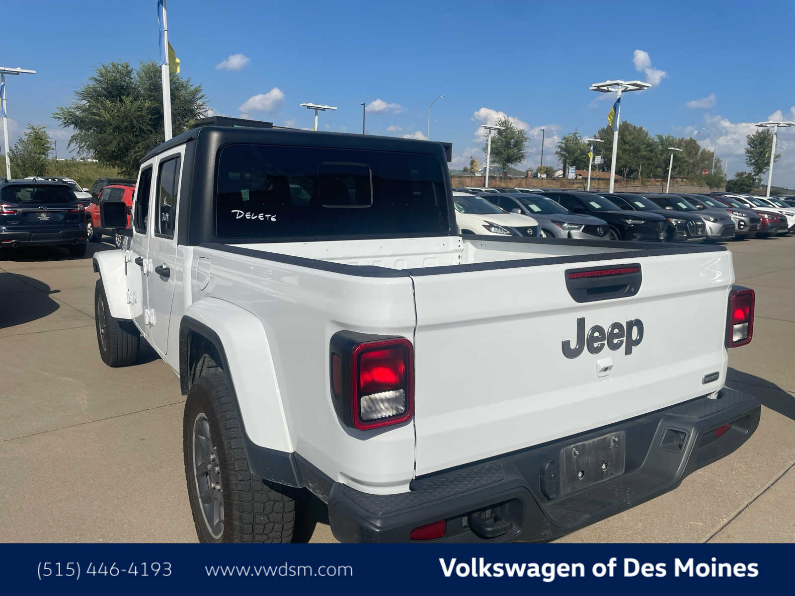 2023 Jeep Gladiator Overland photo 9
