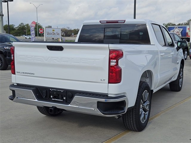 2026 Chevrolet Silverado 1500 LT photo 3