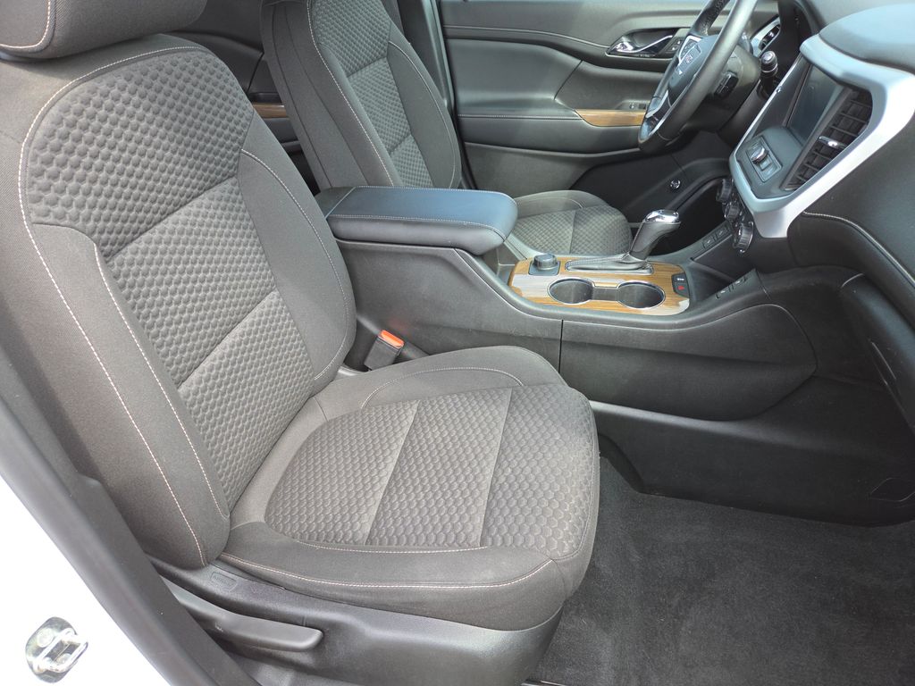 2019 Gmc Acadia SLE photo 19