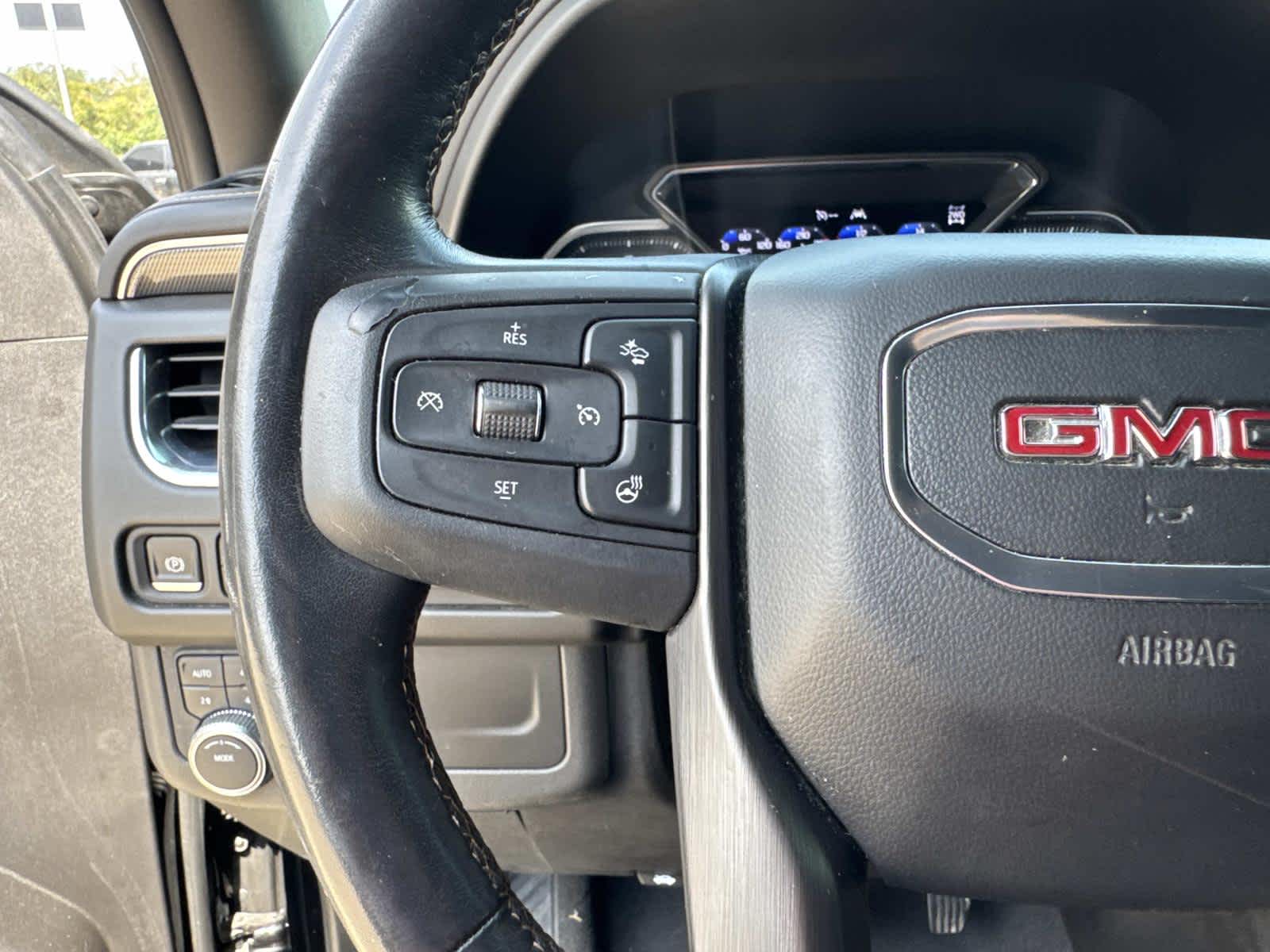 2021 Gmc Yukon AT4 photo 13